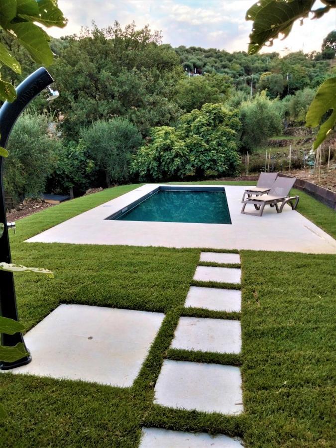 Agriturismo Oltrealmare Civezza エクステリア 写真