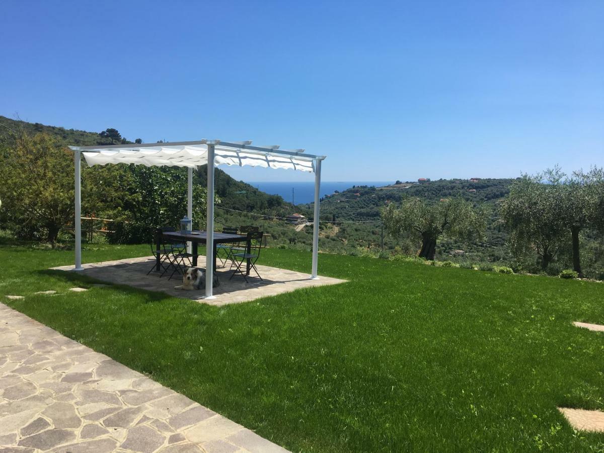 Agriturismo Oltrealmare Civezza エクステリア 写真