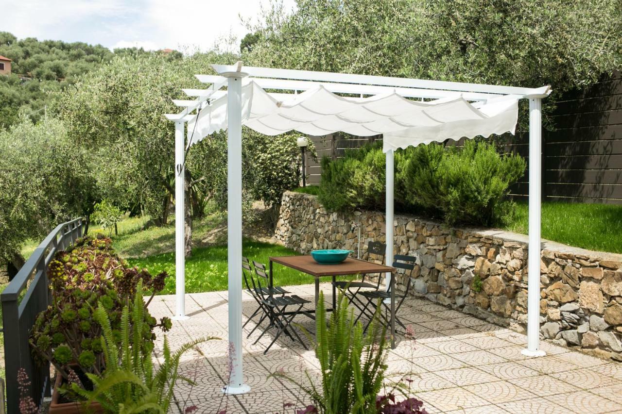 Agriturismo Oltrealmare Civezza エクステリア 写真