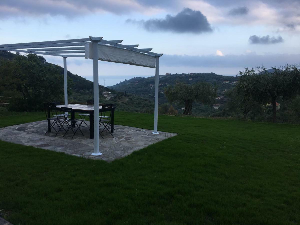 Agriturismo Oltrealmare Civezza エクステリア 写真