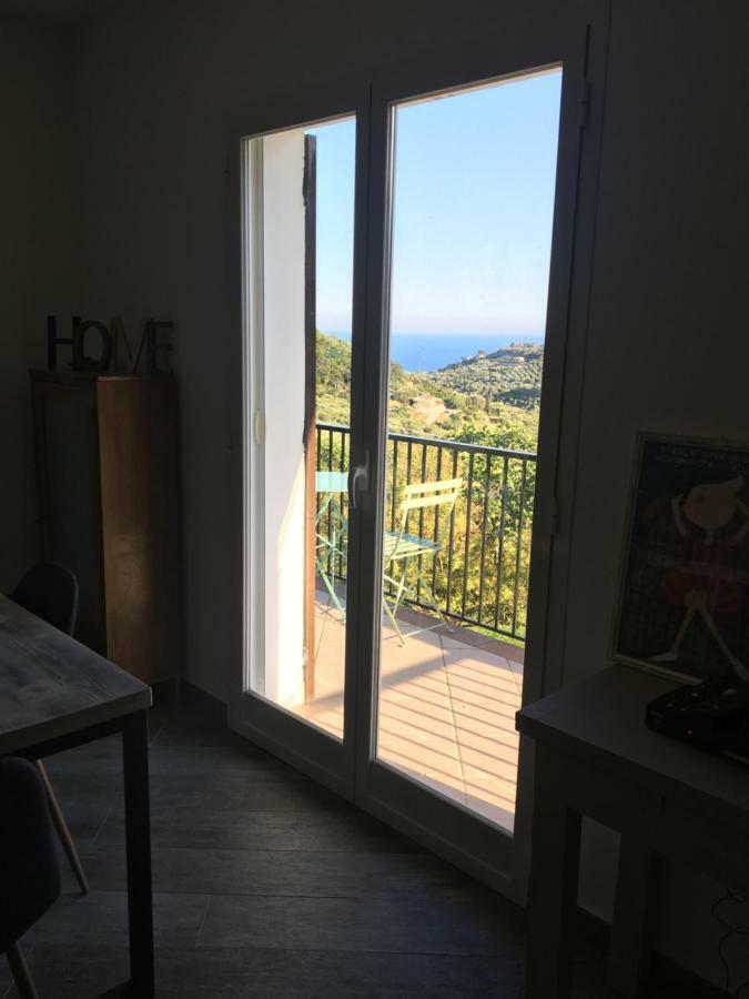 Agriturismo Oltrealmare Civezza エクステリア 写真